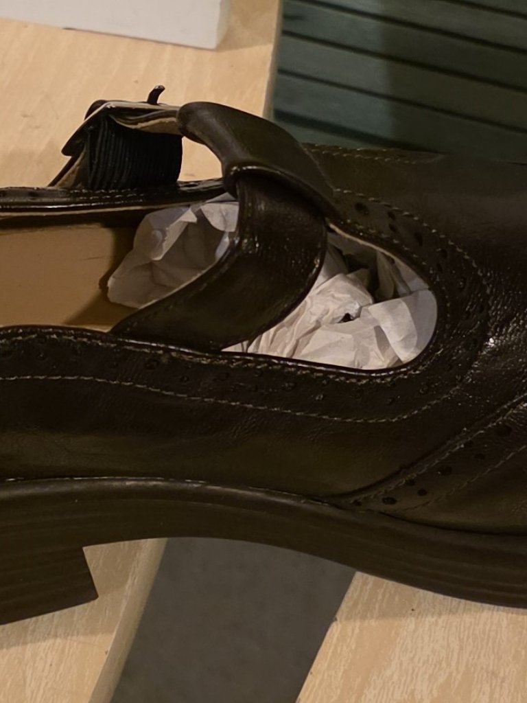 Dwarves Preppy Style Sheepskin T Strap Brogue Mary Jane Women Size 40 (9.5-10) — image 3 of 6